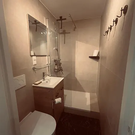 فندق مبيت وإفطار Duin 10 3*